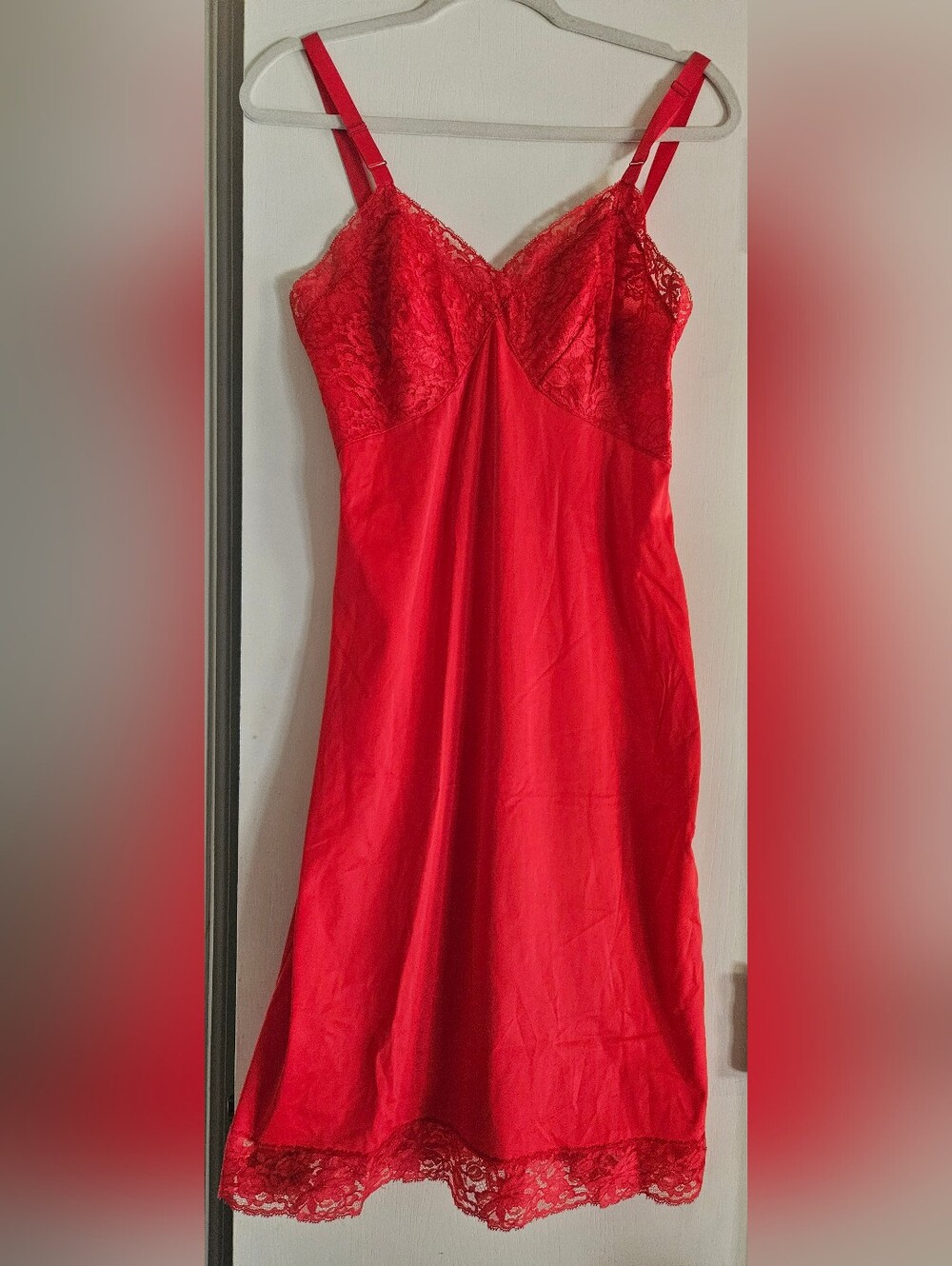 Vintage 1960s Rogers Red Nylon Tricot Lace Full Slip Dress Size 34